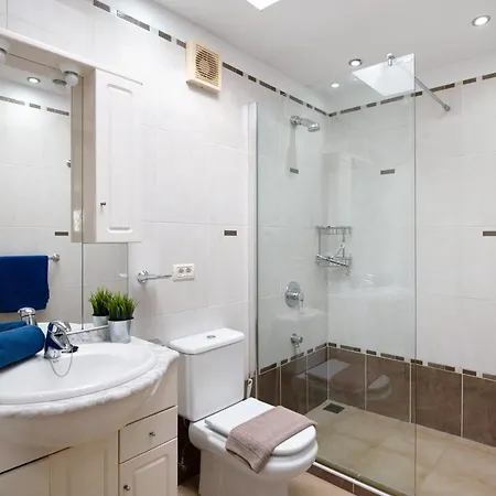 Puerto Chico H * Playa Blanca (Lanzarote)